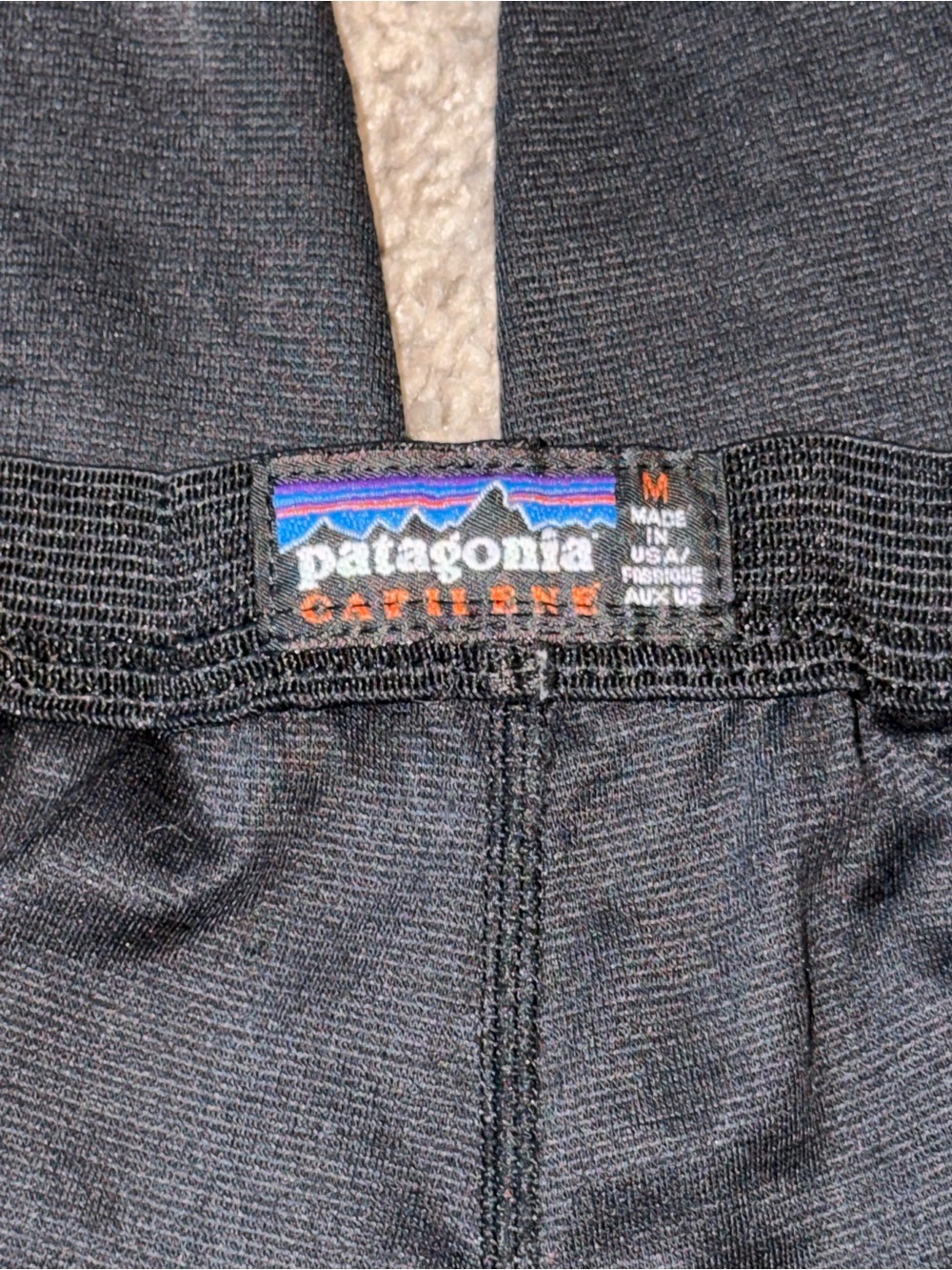 Patagonia black base layer leggings size Medium